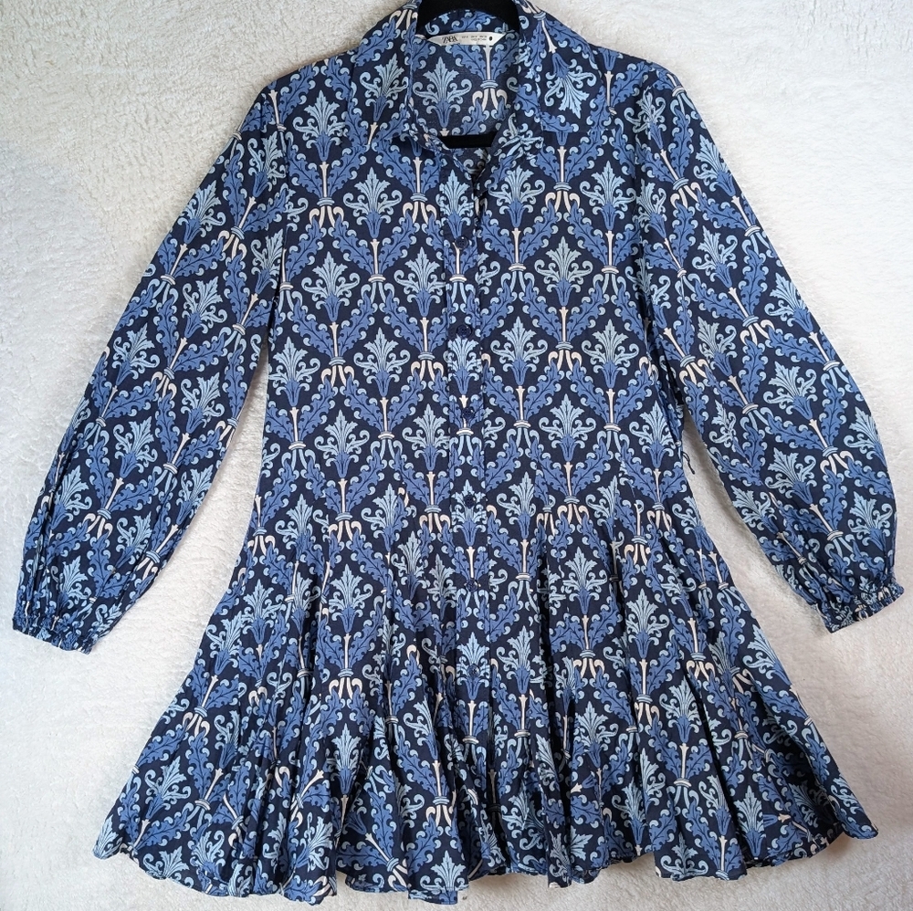581-Zara Navy and White Floral Dress 💯 Cotton